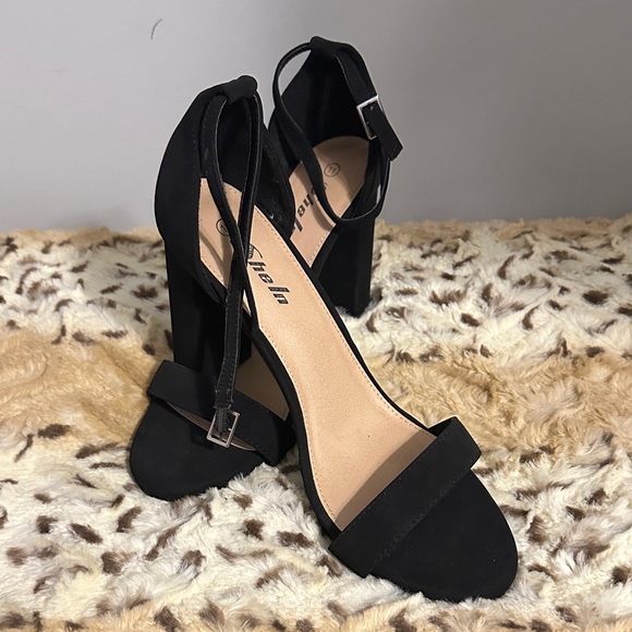 SHEIN Shoes - SHEIN Black Strappy Heels